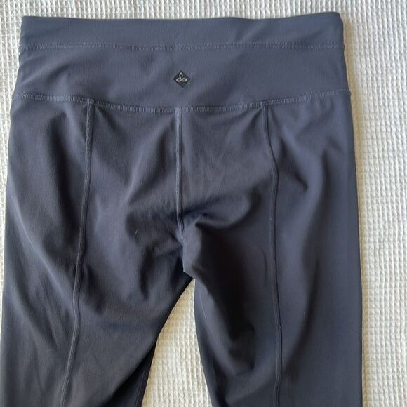 Prana women's Gray Cropped Workout Gym Yoga Activewear Leggings sz M - Picture 4 of 9
